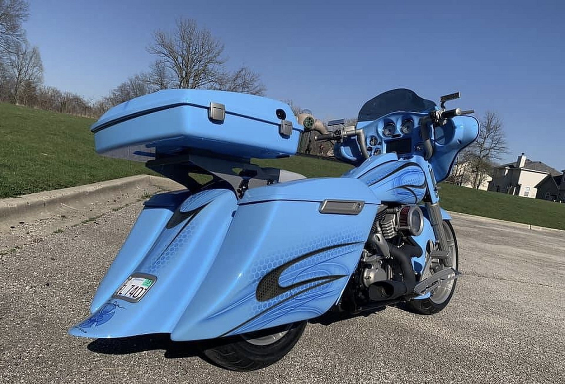 改装定制 | 兰博基尼质感配色 哈雷大道滑翔bagger欣赏