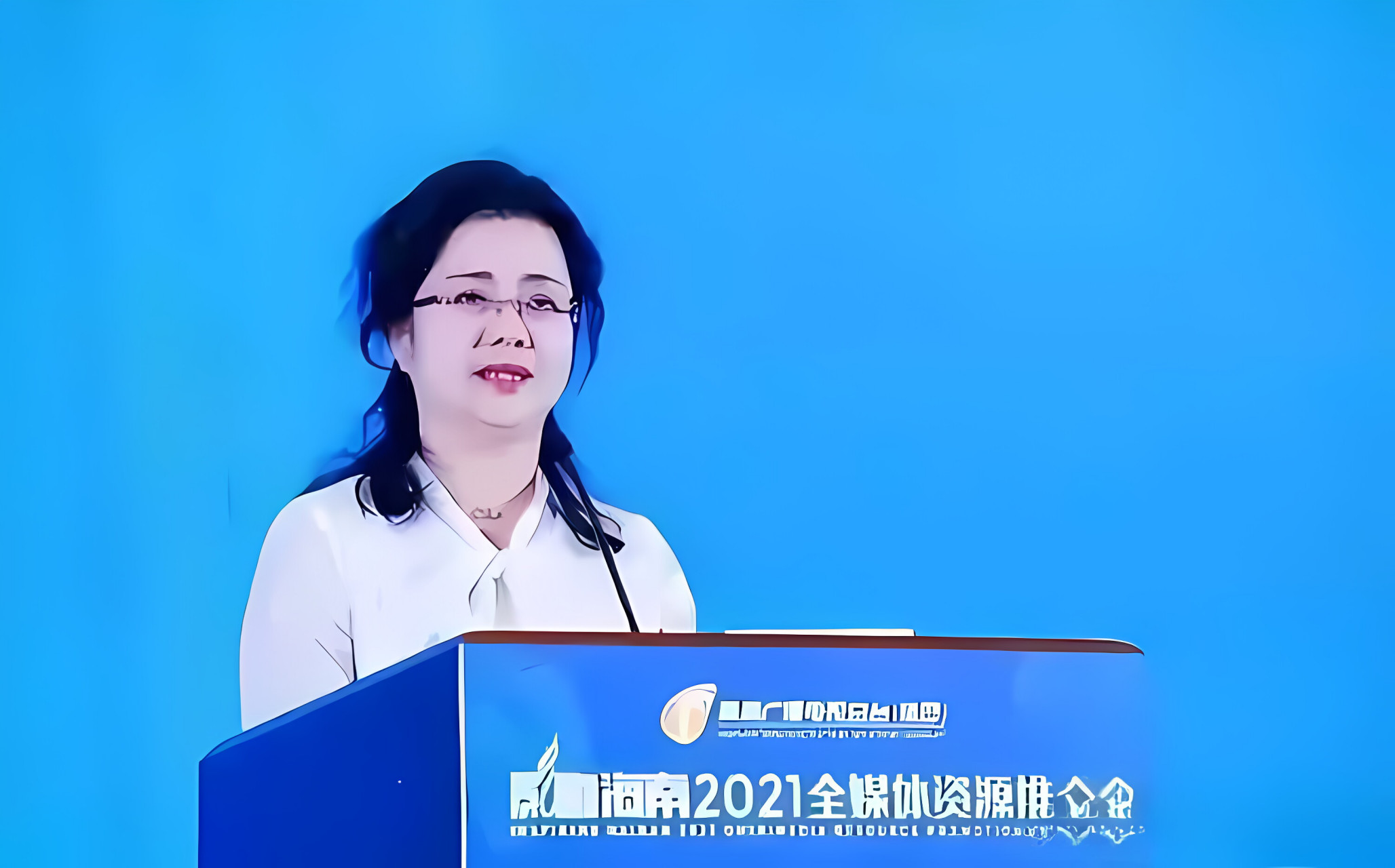 美女市长韩迎新,不仅会所点鸭子,家里淫用的震动棍堆成山!