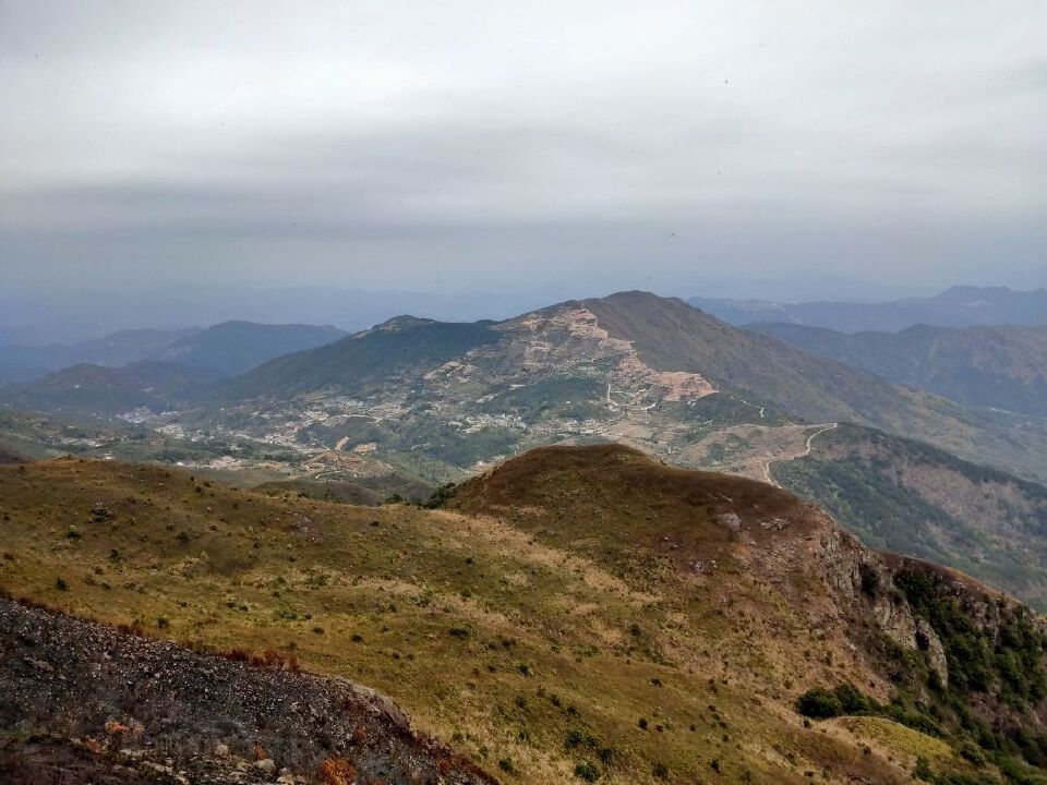 大埔西岩山风景区图片