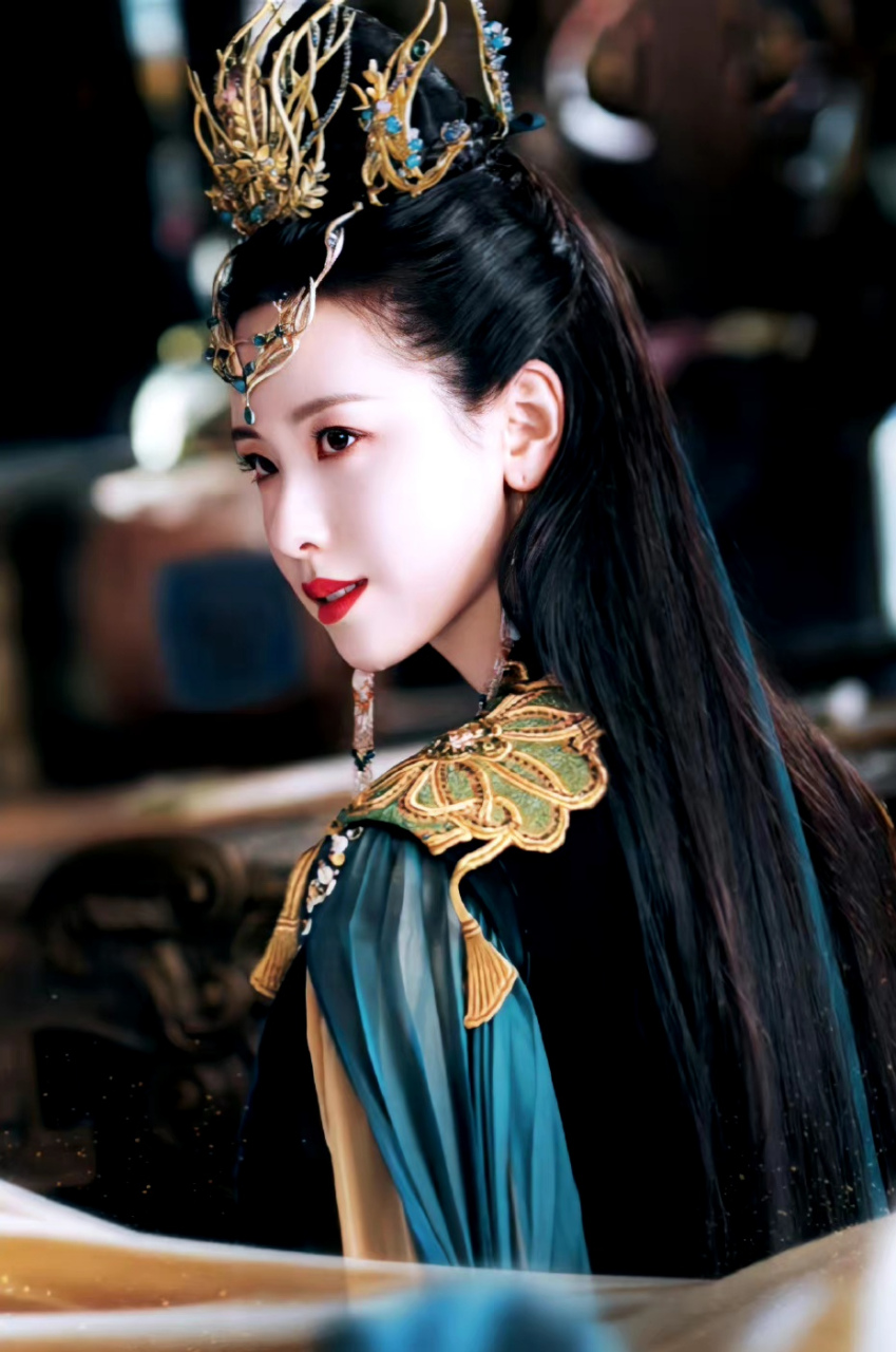 陈都灵,邓为新剧演情侣,感觉好好磕