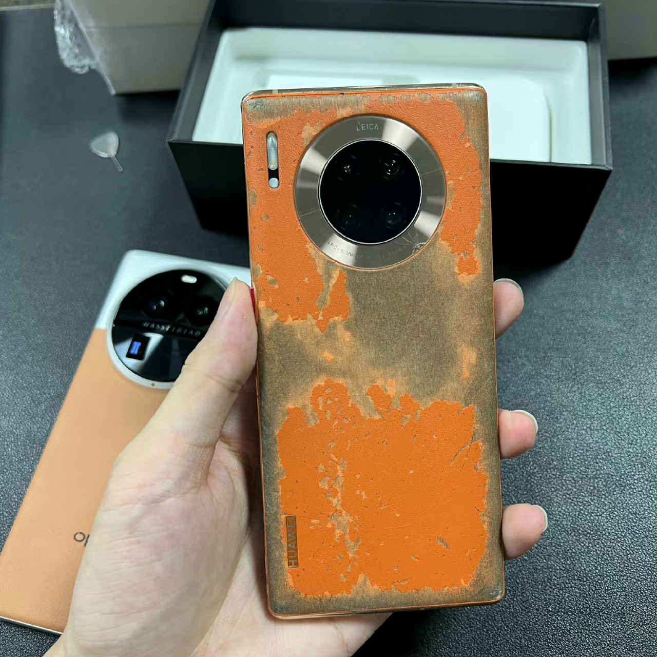 感觉素皮后盖除了手感好,剩下的全是缺点,为什么国产各大品牌还要去