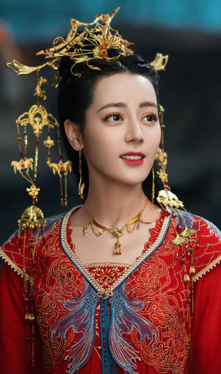古装剧嫁衣装扮欣赏,哪个装扮惊艳到你?
