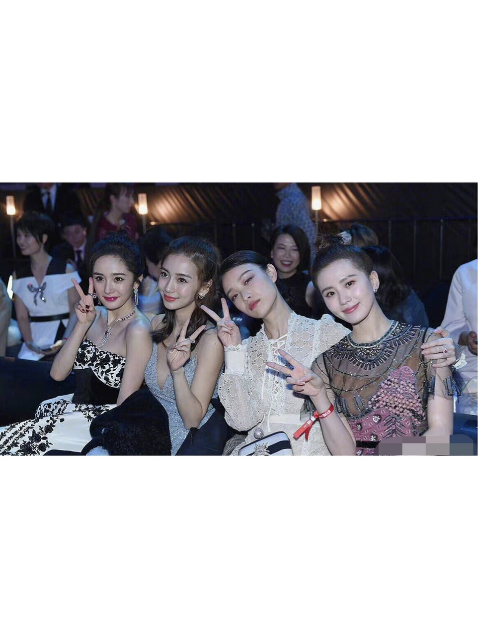 刘诗诗   angelababy    倪妮   杨幂的几次次同台同框合照,没想到几