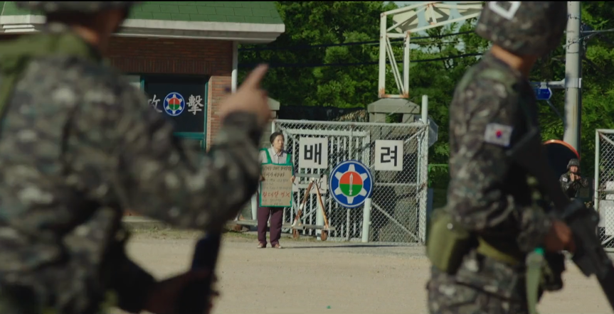 人们转生要经历什么过程?电影:与神同行,描绘阴间"十王图"