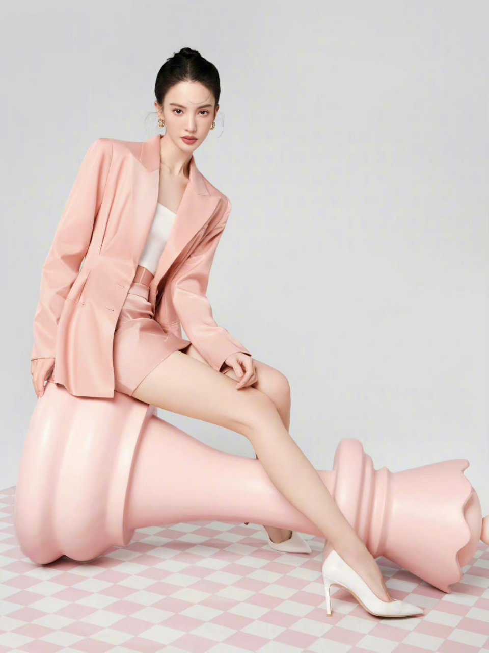 金晨美照,大长腿太性感迷人了!#养眼美女#