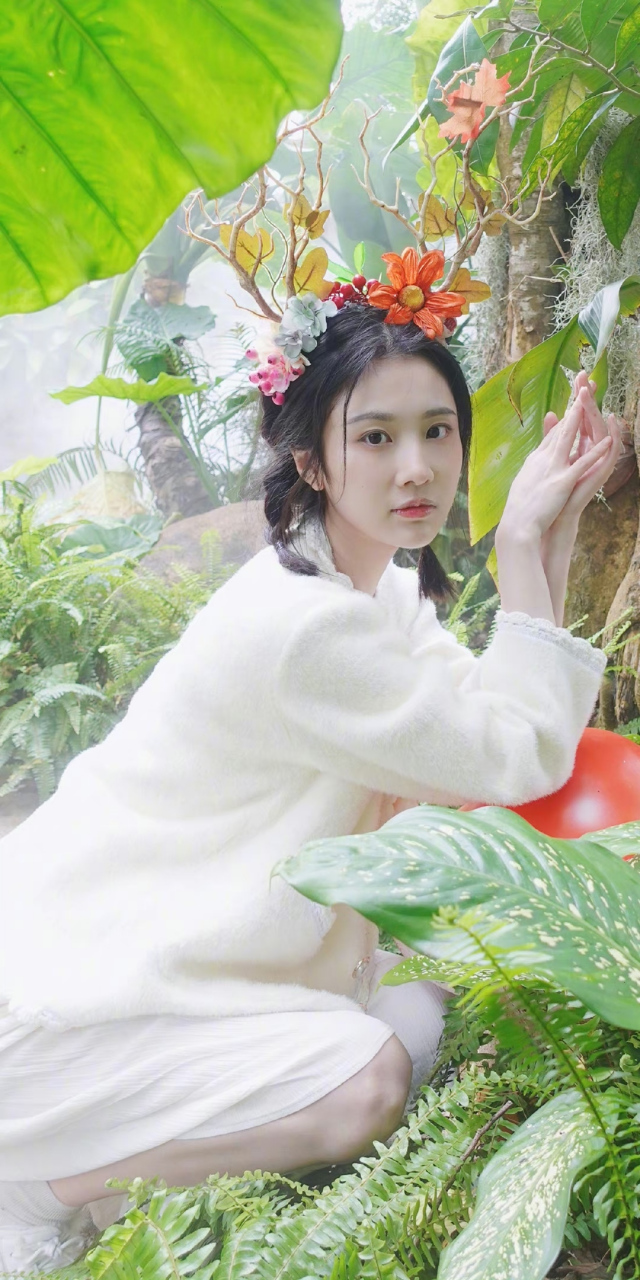 张慧雯# 甜美可爱的花仙子,清纯妩媚,楚楚动人