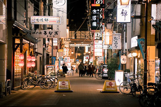 深圳至上海机票（深圳至上海机票价查询表）