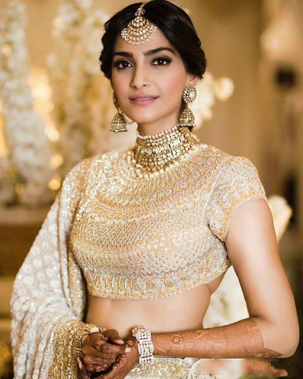 印度女星索娜姆·卡普尔(sonam kapoor).