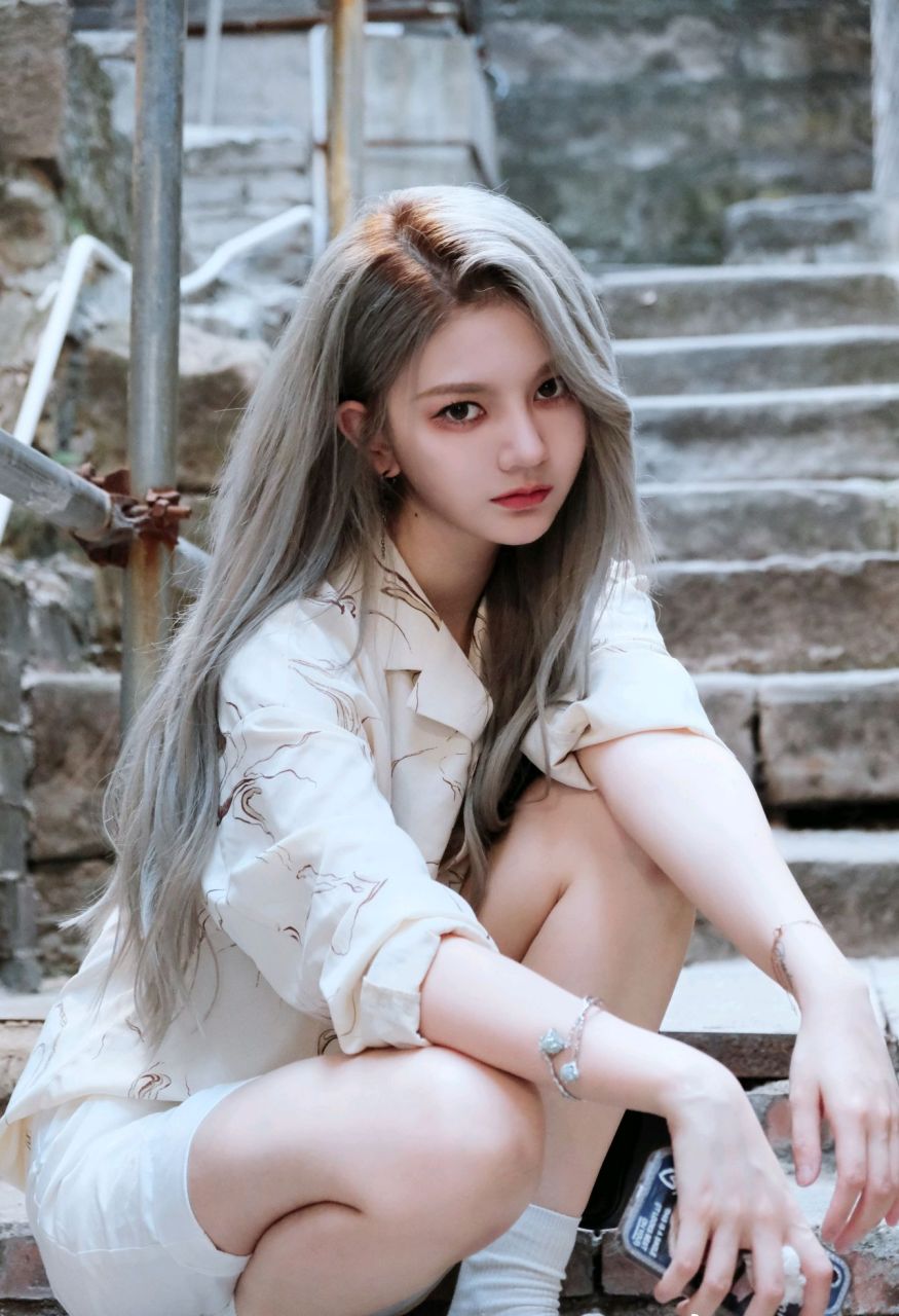 银发美少女,snh48郝婧怡