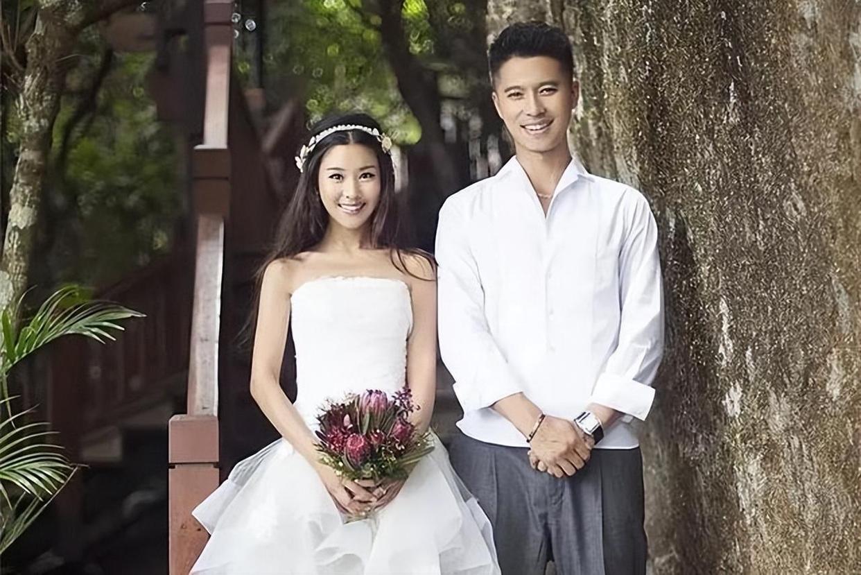 李小萌:看到丈夫跟别的女人接吻,就对王雷发火说道:我不干了