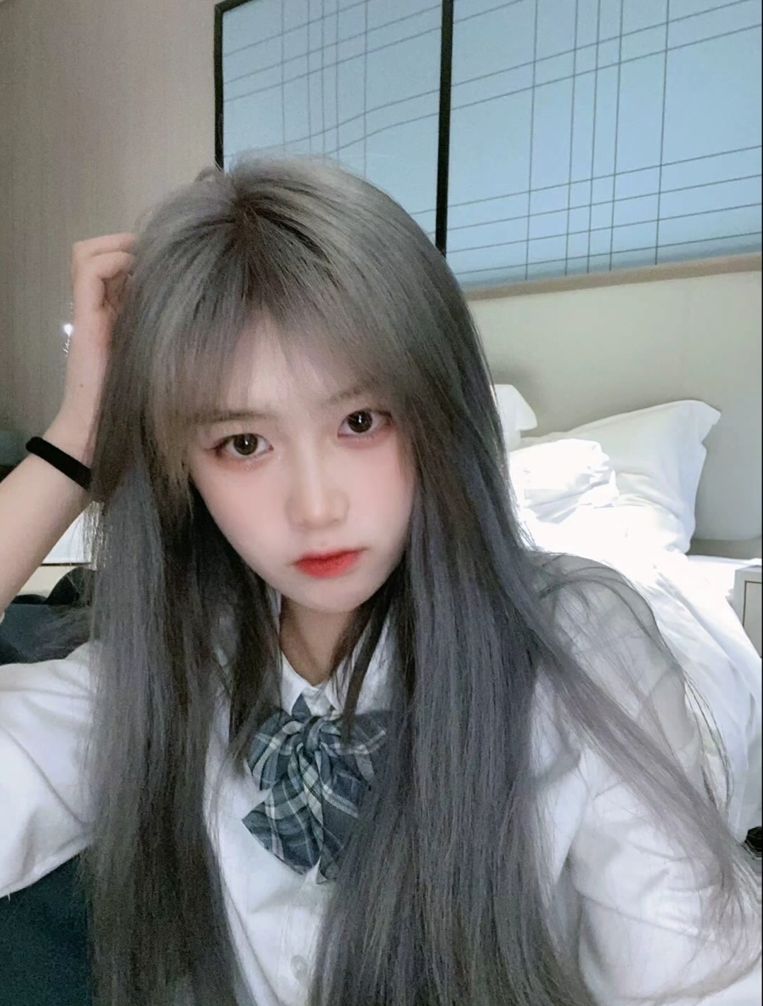 王安宇剃光头拍戏那段时间