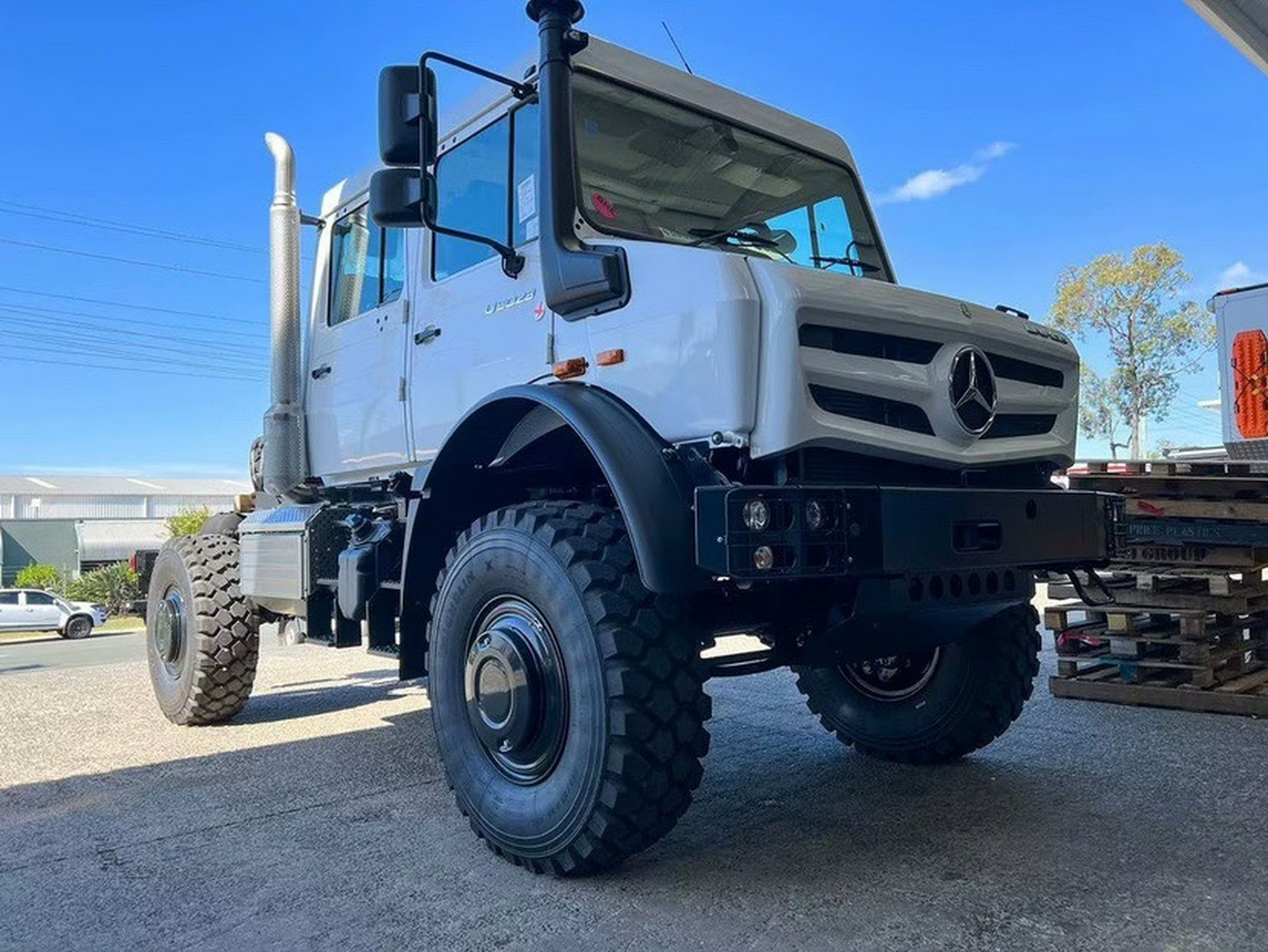 乌尼莫克5023越野房车