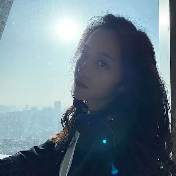 硬糖少女303王艺瑾头像图片