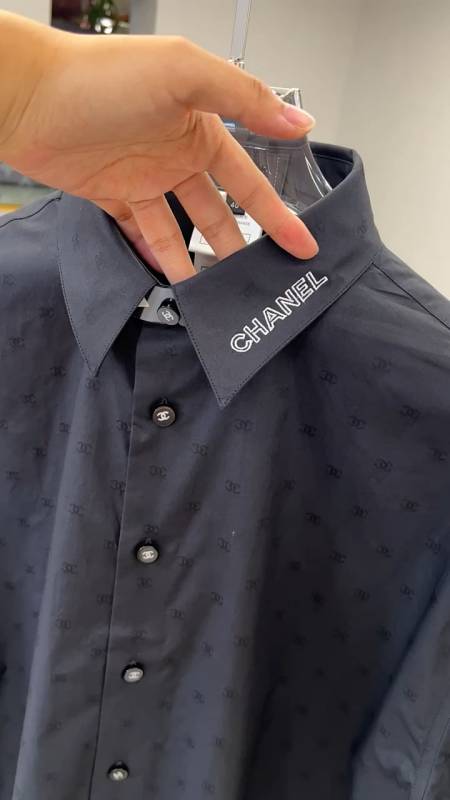 才发现香奈儿男士衬衫还有这么好看的,深受广大群众喜爱