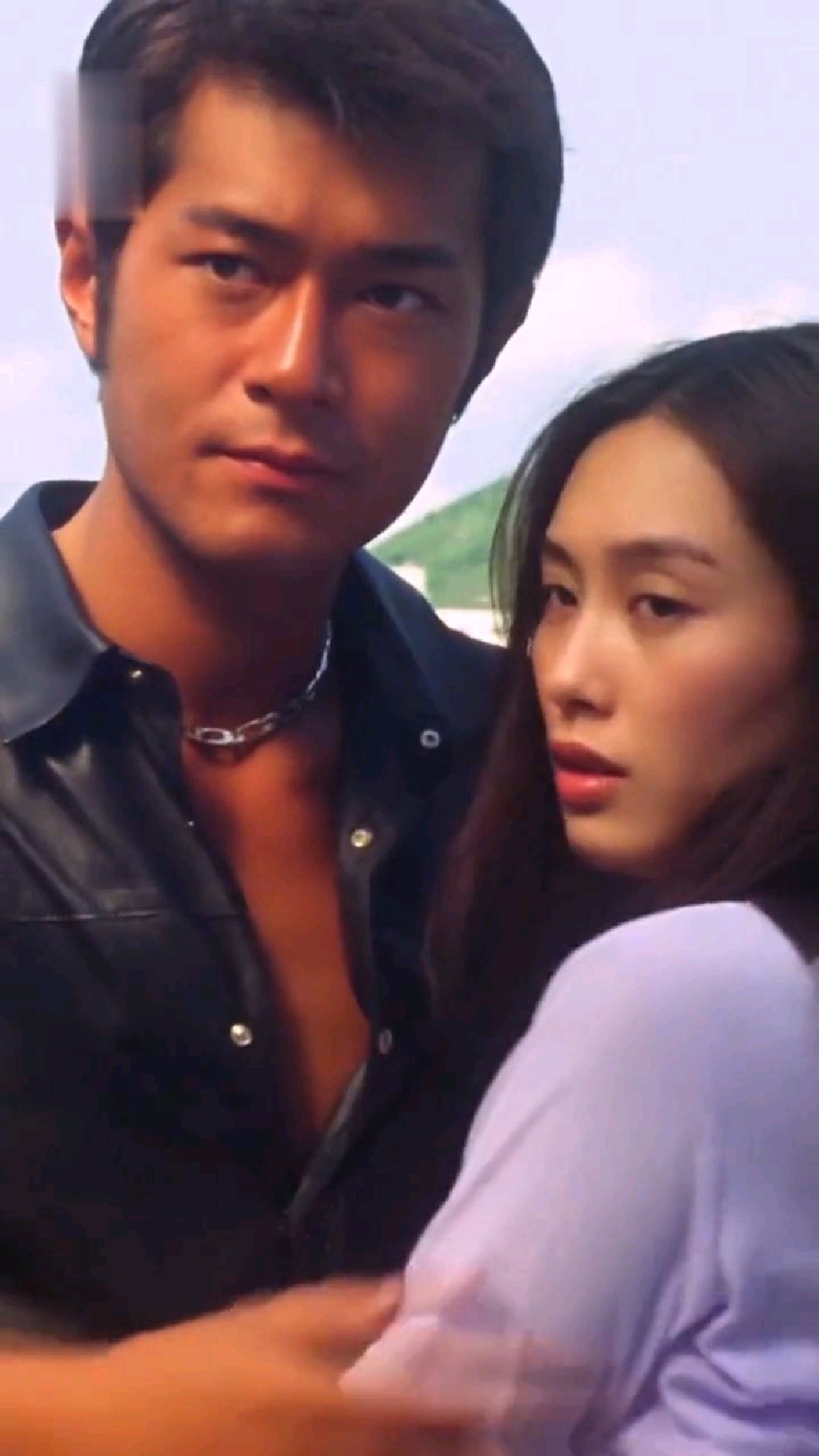 古天乐朱茵定格美好瞬间