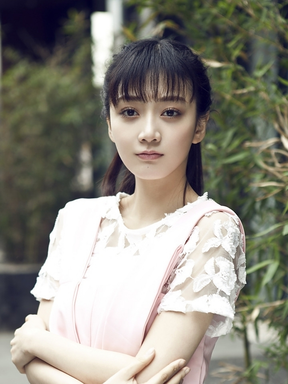 潘之琳是演员,演技美丽让好多观众而着迷,也过多次获得大奖,可她没有