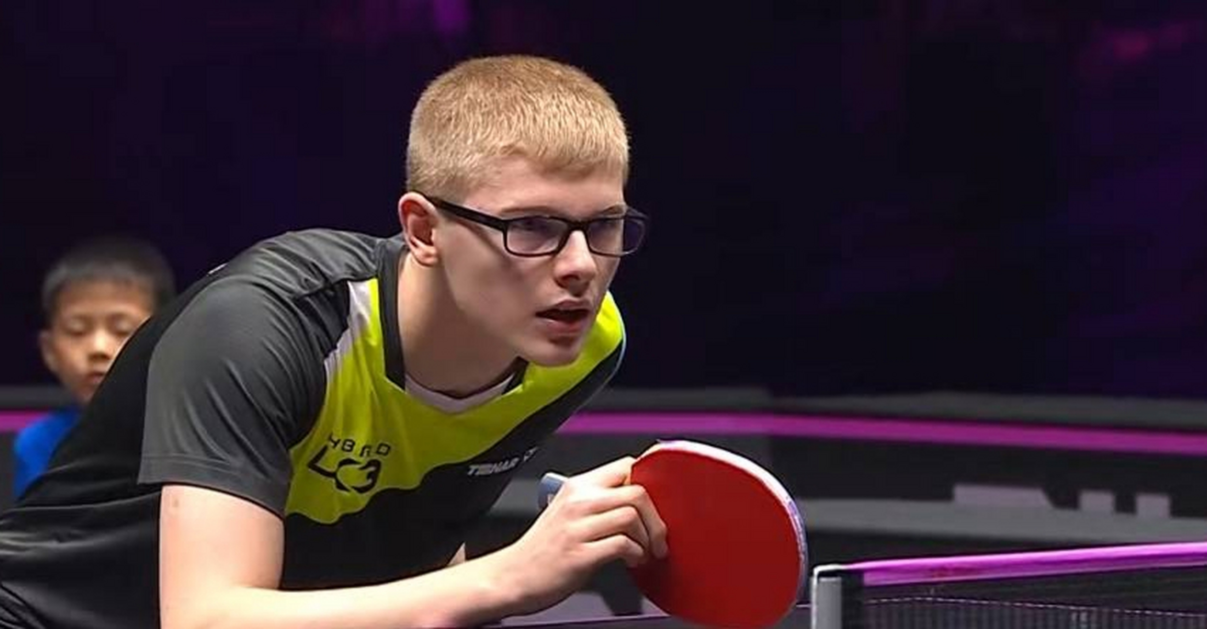 法国小将菲利克斯勒布伦真是一位很有特点的运动员.