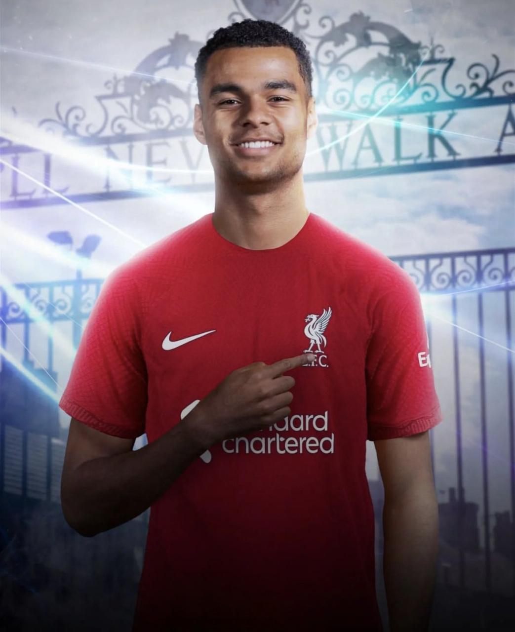 据埃因霍温官方消息,荷兰前锋加克波达成加盟协议,总转会费在5000万磅