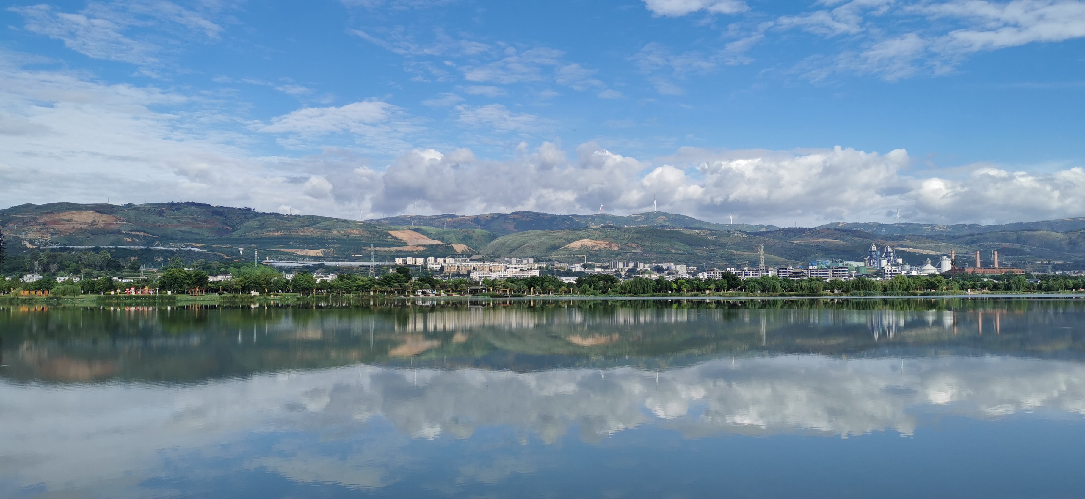 云南开远,米轨上有趣的小城