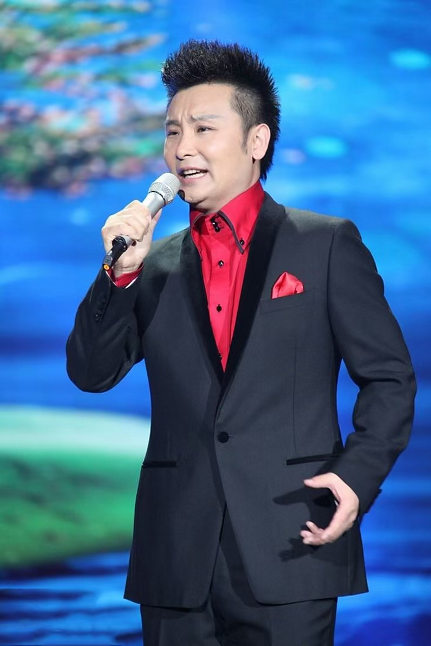 著名青年歌唱家   刘和刚