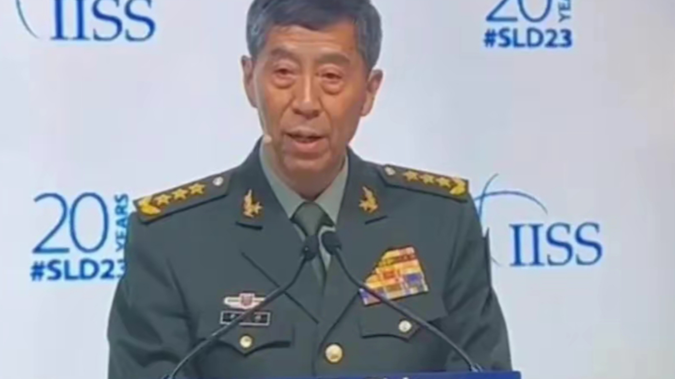 李尚福:请各国管好自家军舰飞机 -  中国国防部长李尚福在第二十届