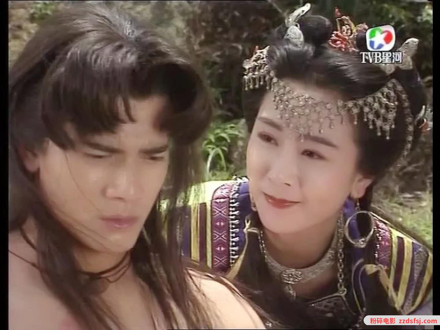 看那些年惊艳我们的“额饰”,才知道现在的古装造型有多敷衍