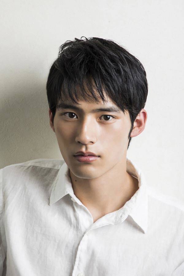 冈田健史