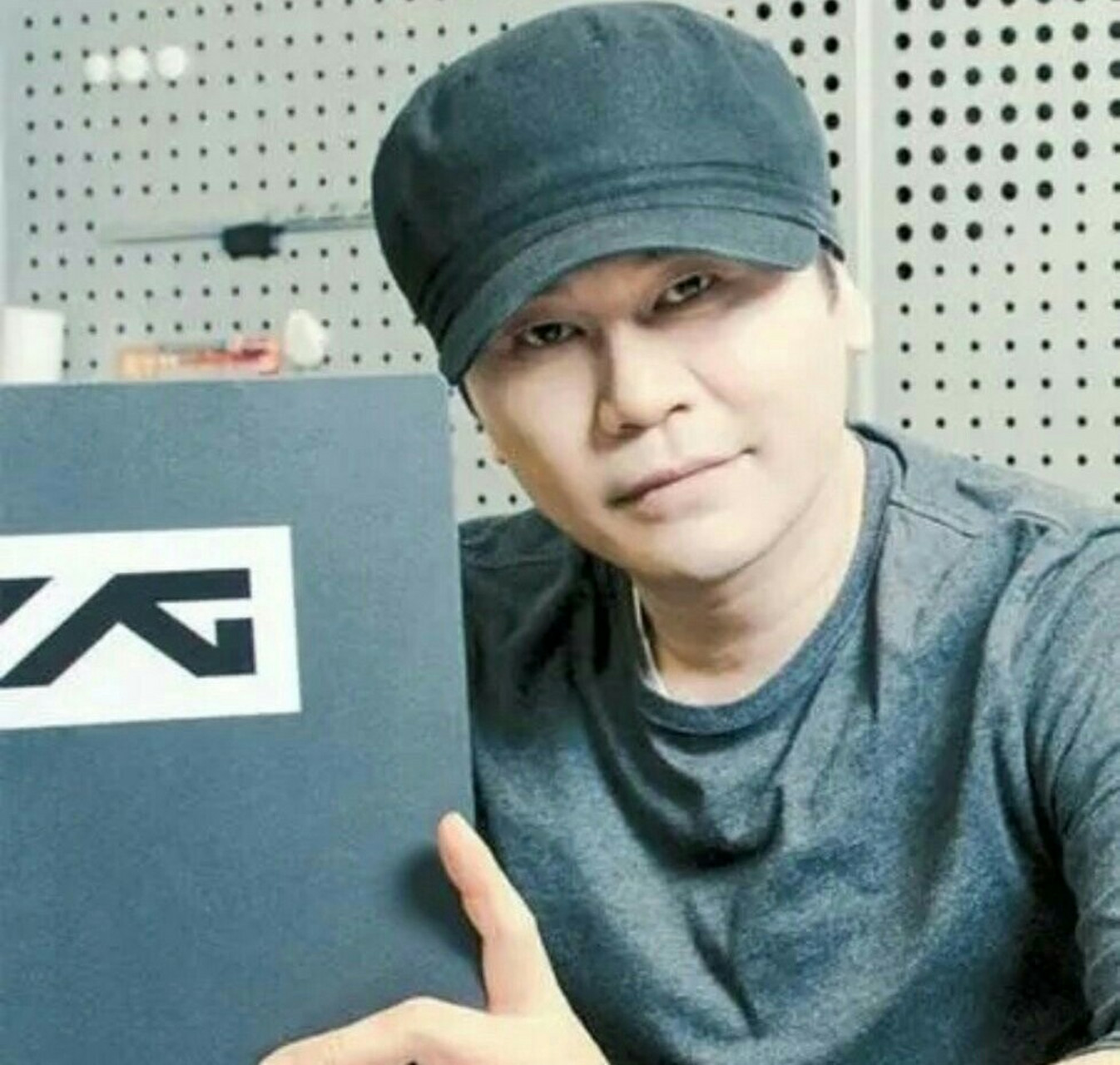 yg娱乐前总制作兼公司代表杨贤硕宣布复职.