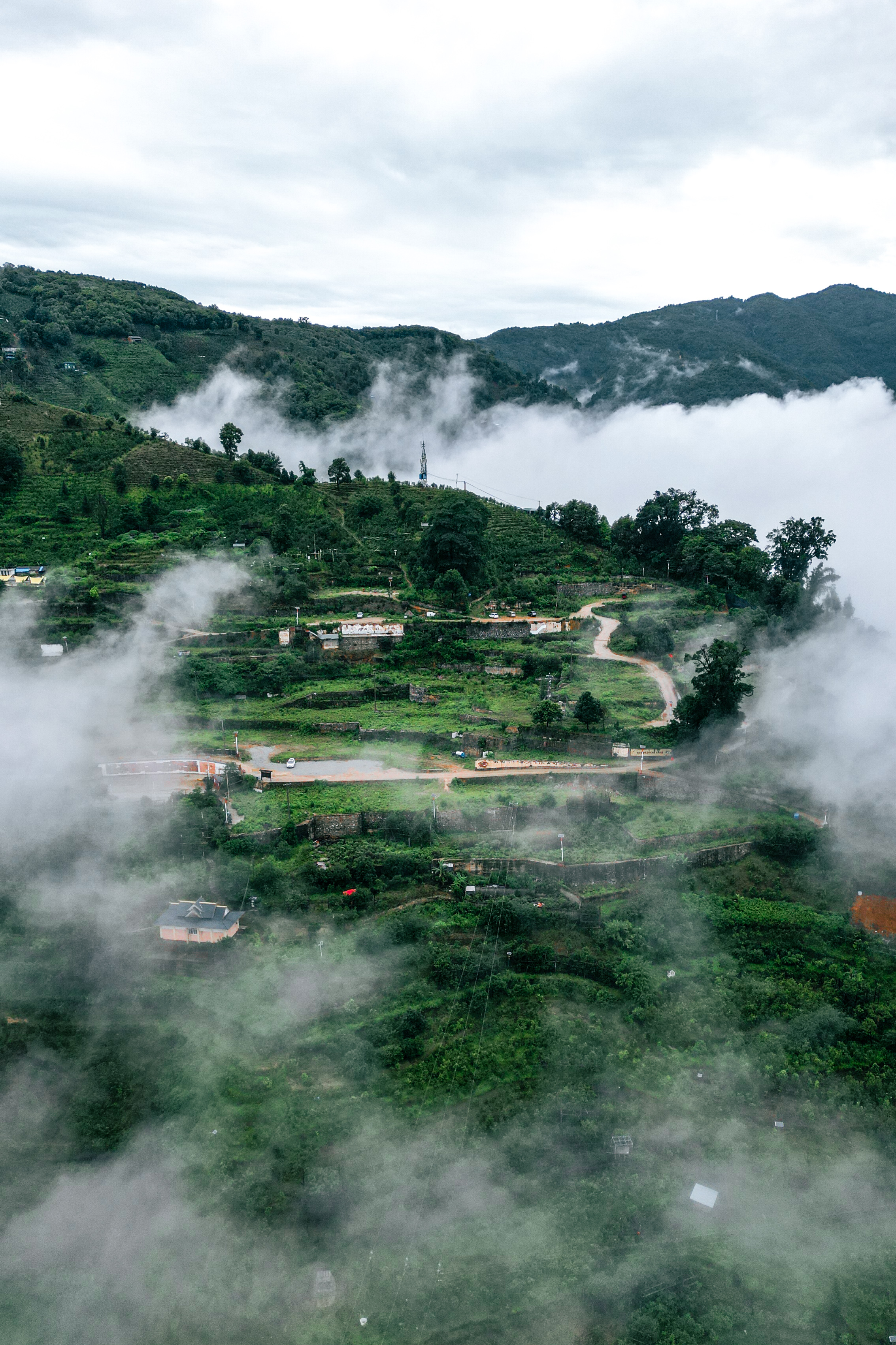 这里是冰岛老寨,这里是源头