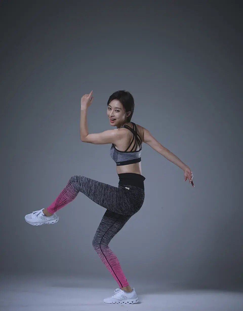 张俪健身棚拍,这身材也太好了