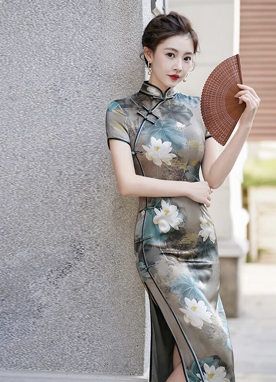 日常穿搭# #旗袍# #性感好身材