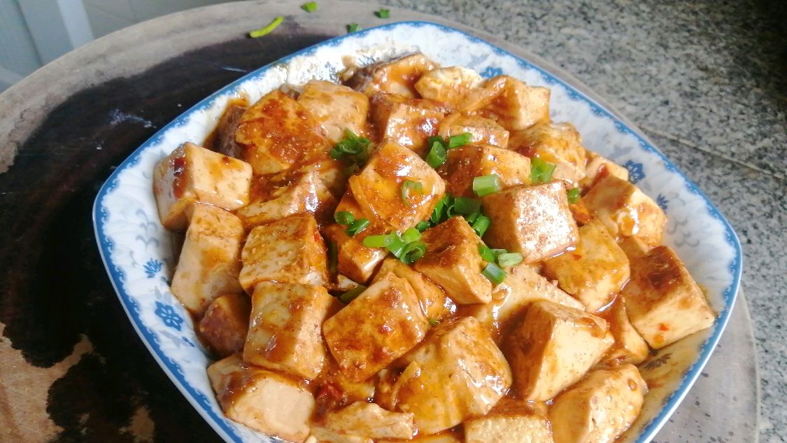 家常麻婆豆腐,味道鲜嫩,口感顺滑,豆腐的首选做法,孩子吃不停
