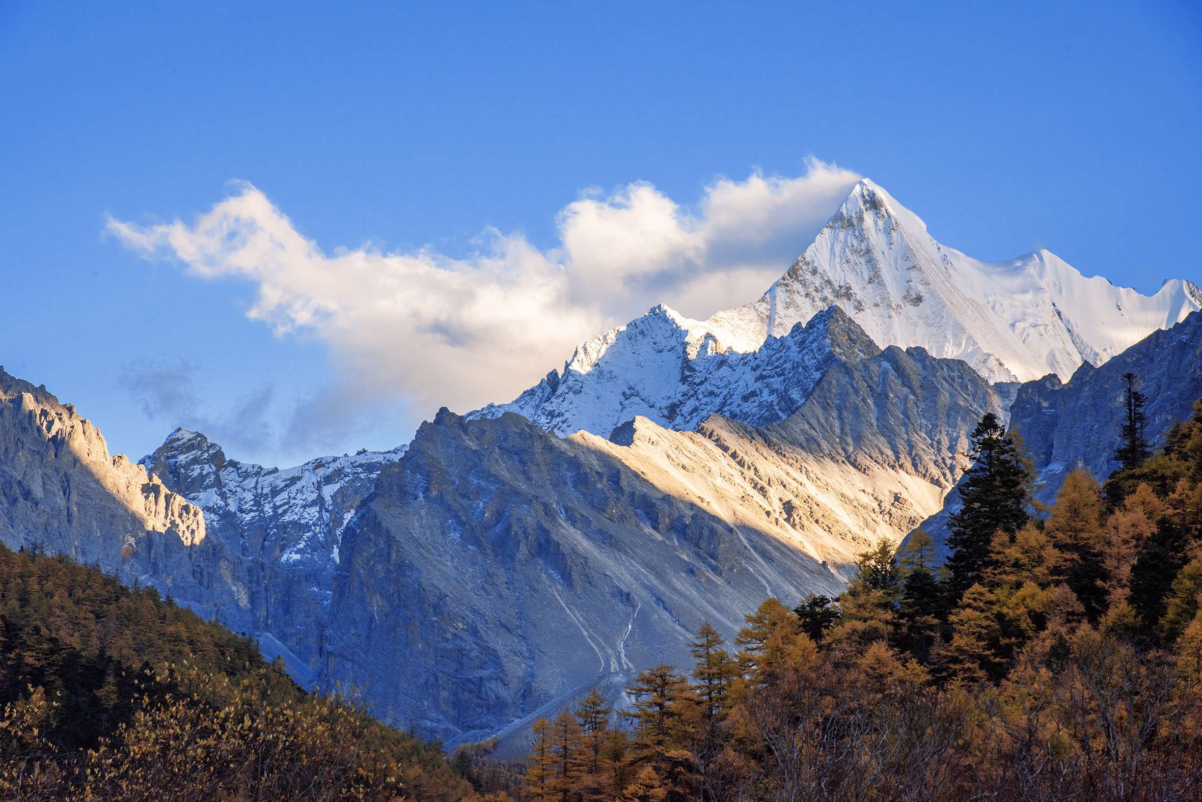 稻城图片风景图片真实图片