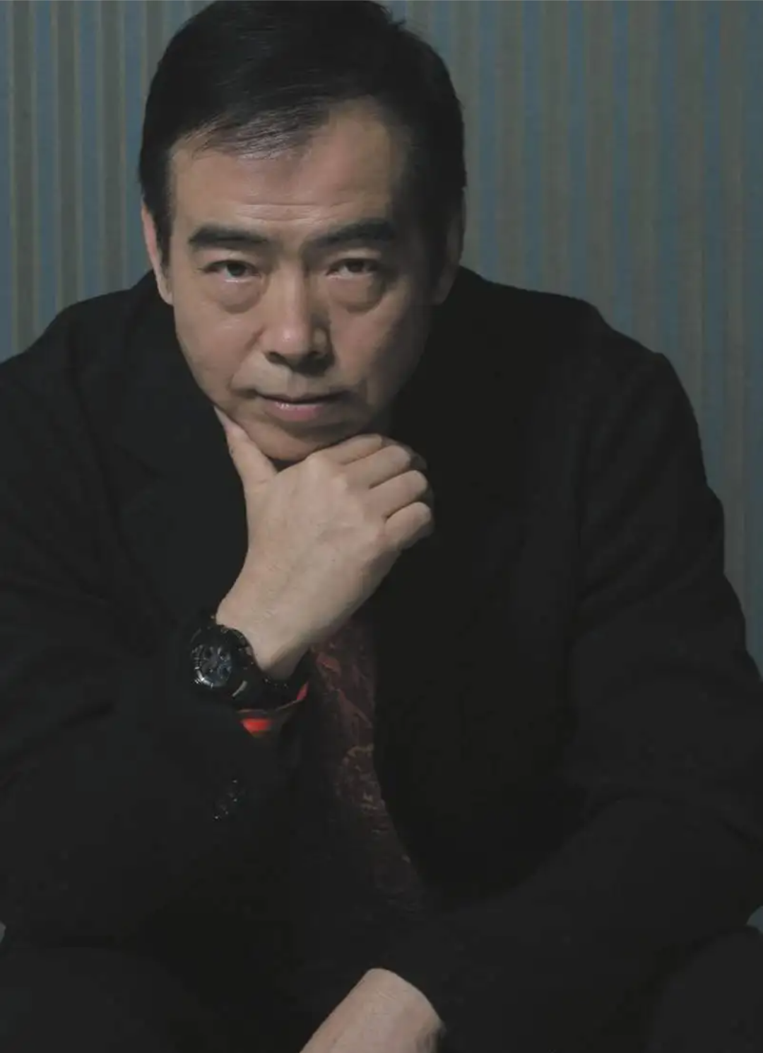 陈飞宇拖全家下水,陈凯歌被爆辣眼照,曾是gay,陈红被指怀孕逼宫