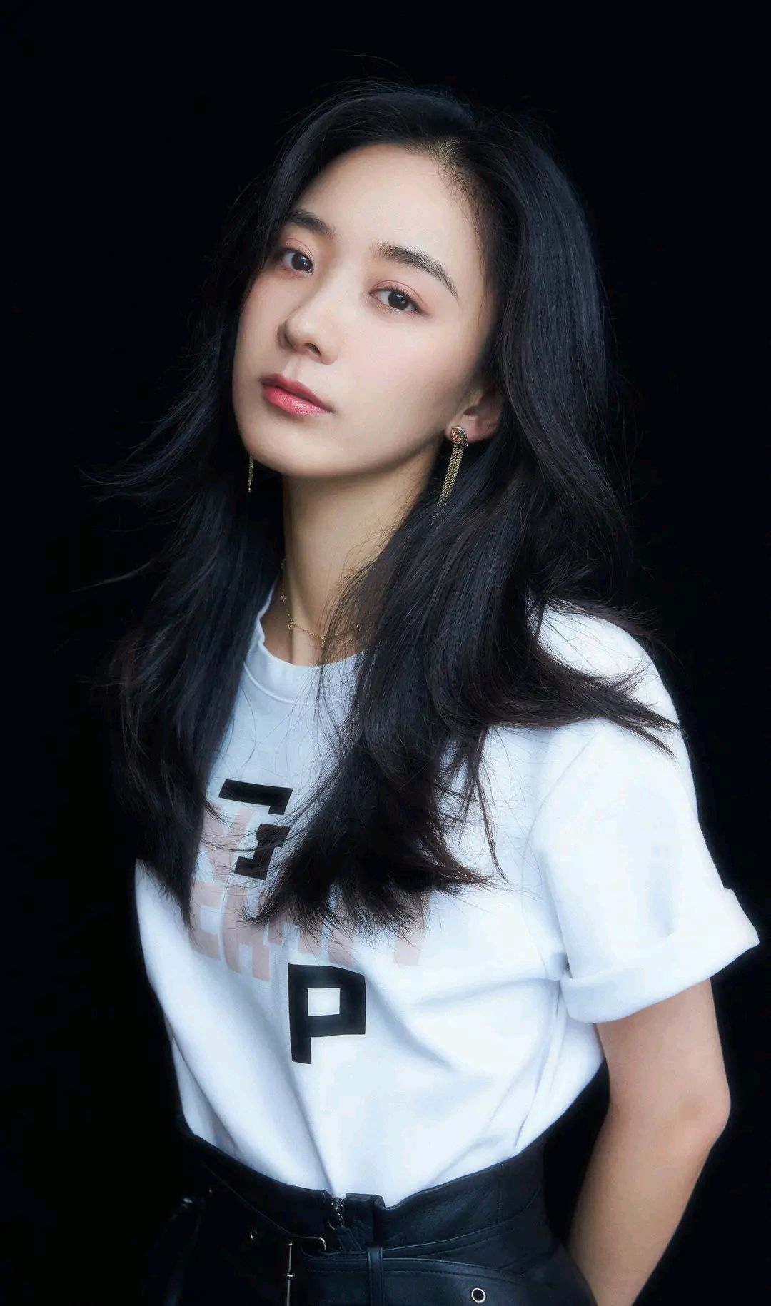 朱颜曼滋精美壁纸:清新靓丽,性感时尚!