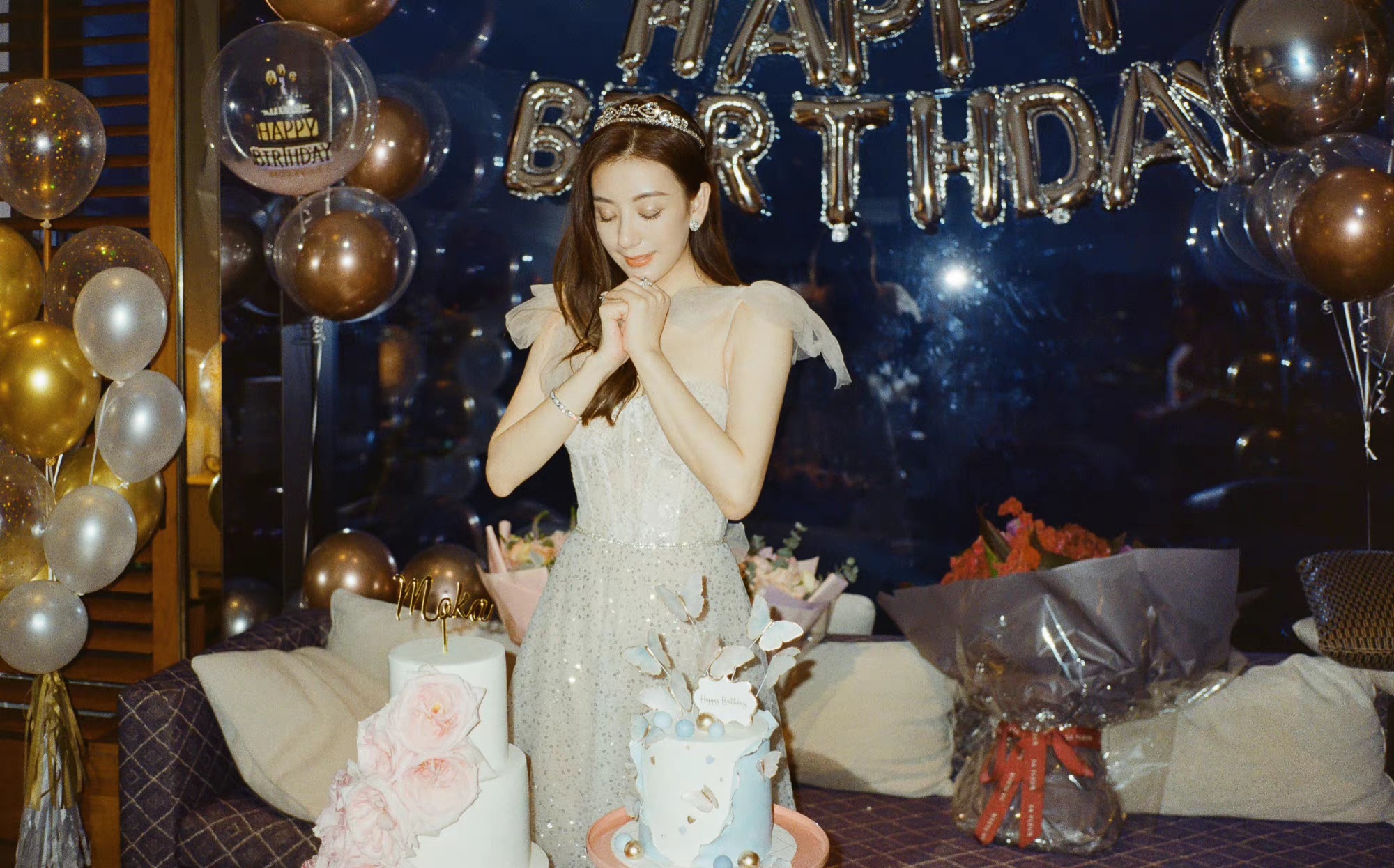 方媛分享生日照,35岁身材颜值不输明星,结婚5年被郭富城宠成公主