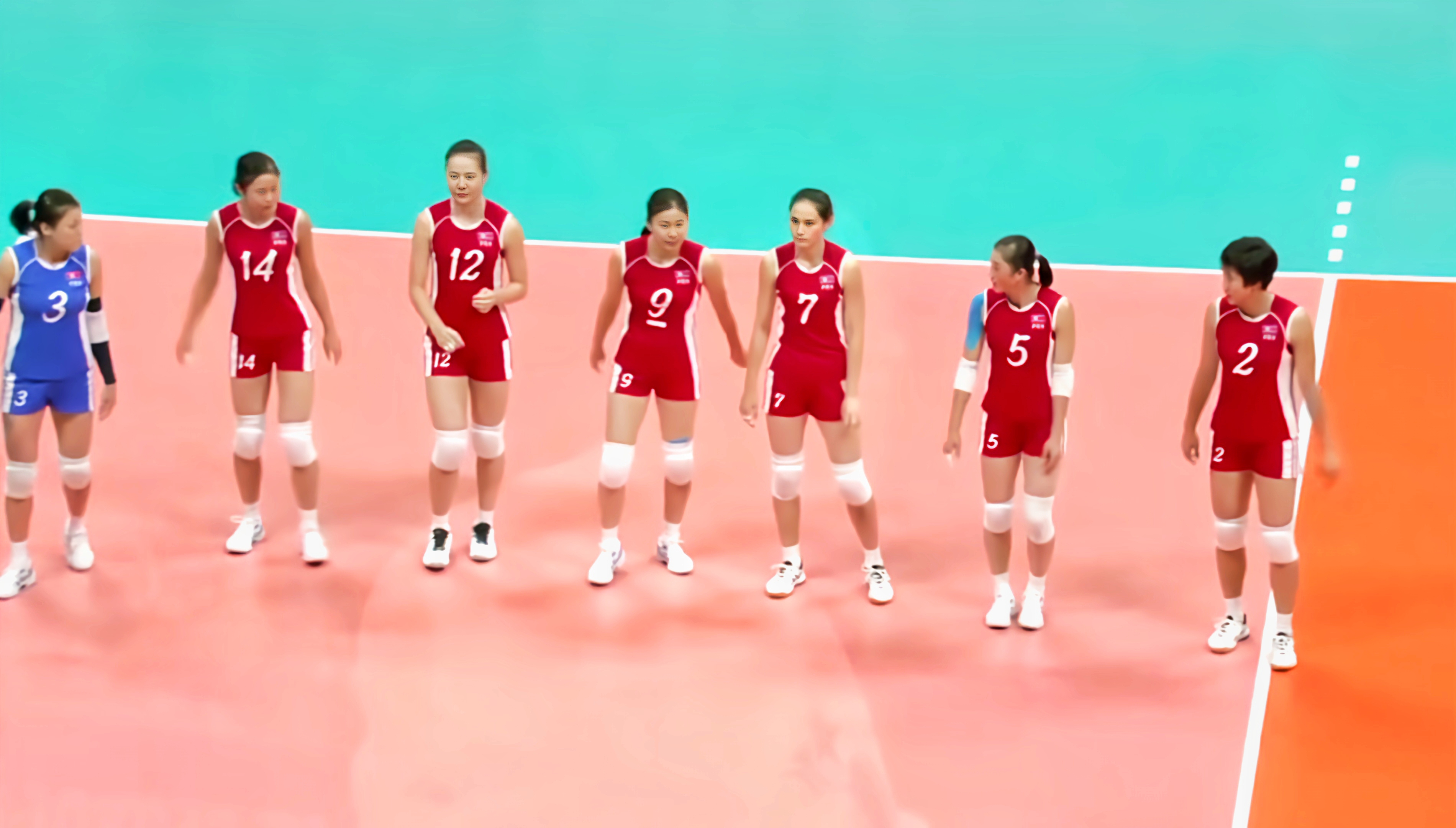 朝鲜女排1-3不敌韩国女排,遭遇连败!