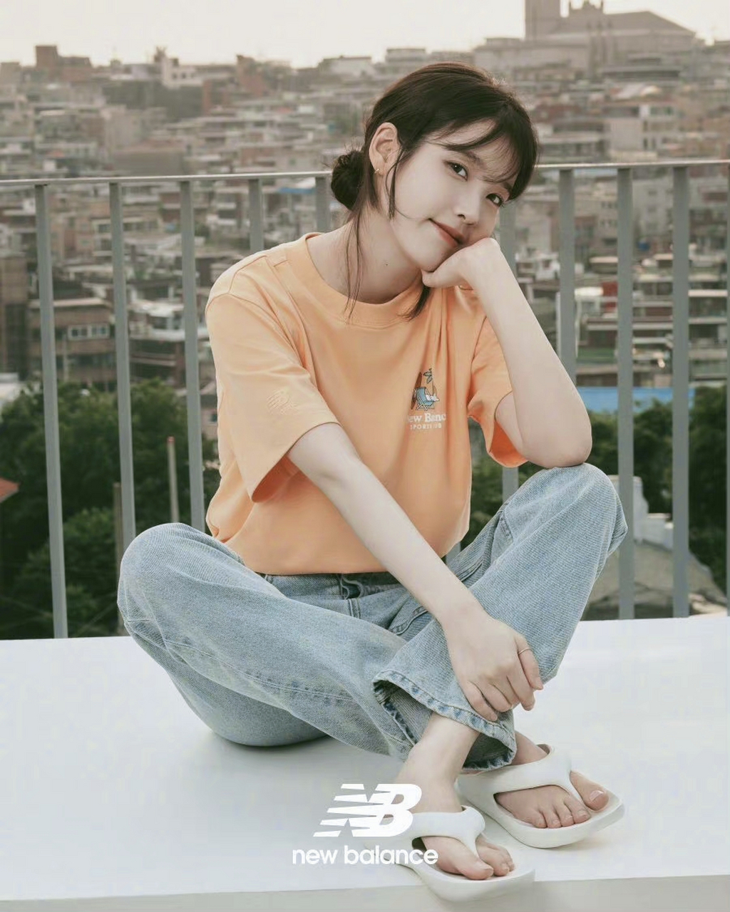 iu x new balance画报更新,清新的运动风氧气美女~#李知恩iu