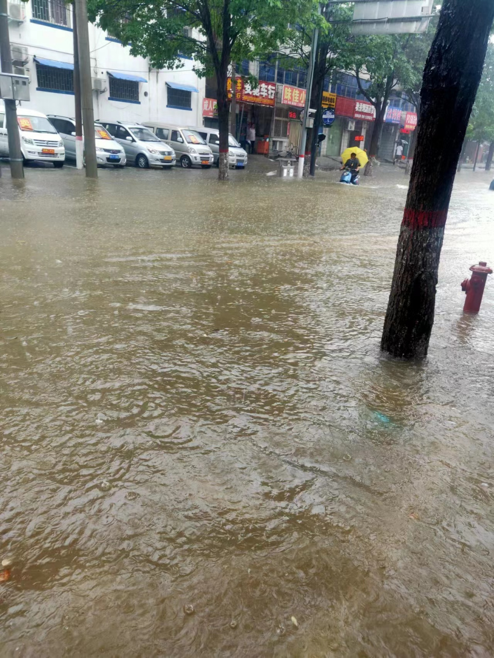 7月29日,郑州大雨,淹!