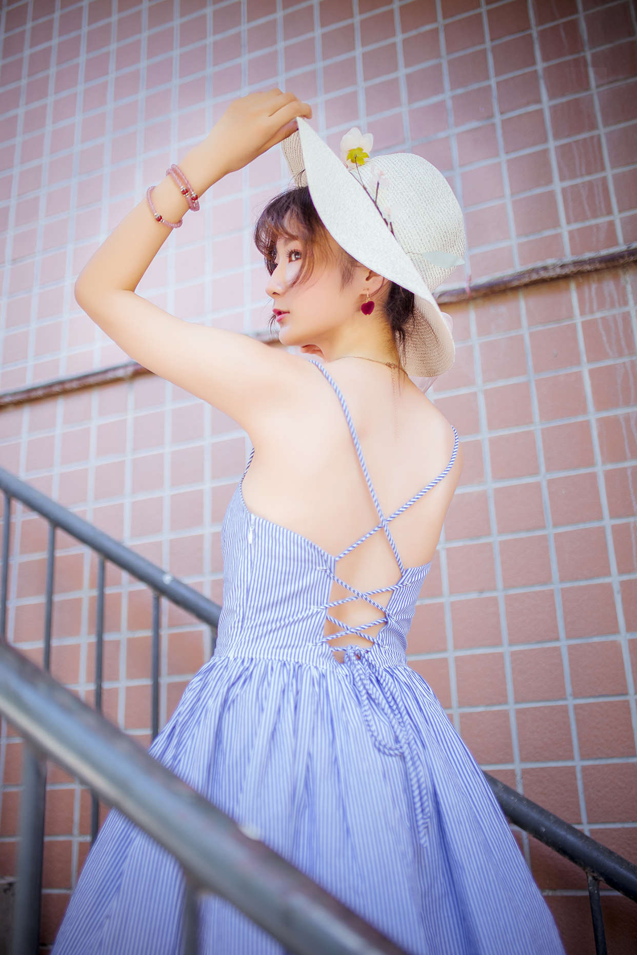 吊带裙小姐姐(27).jpg