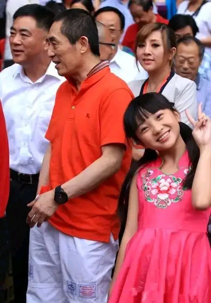 林妙可,1999年7月1日出生于北京,2021年毕业于南京艺术学院,中国大陆