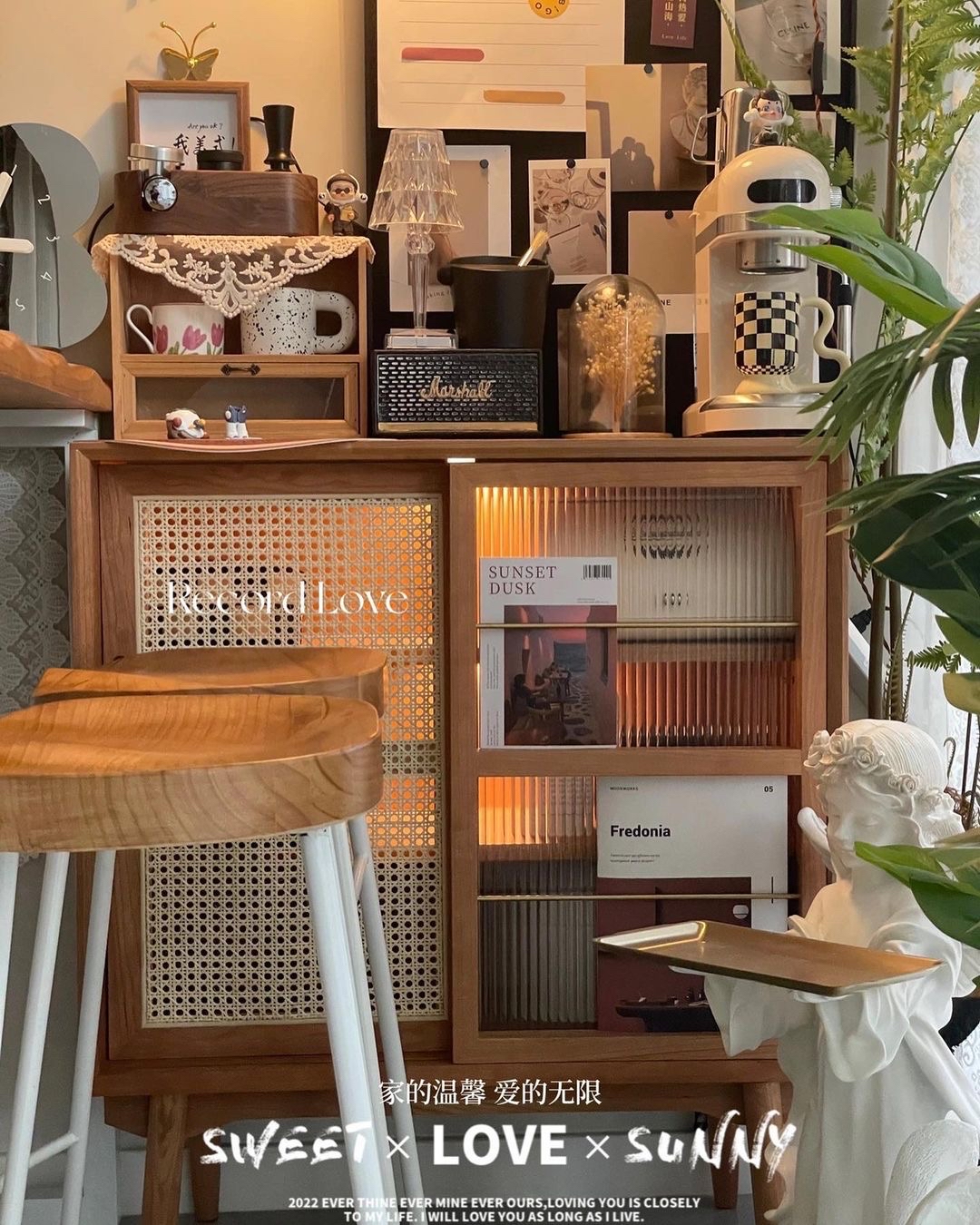 家庭咖啡角,白天晚上都很美