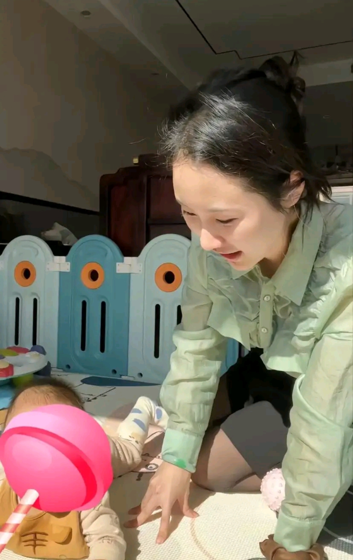 会跟孩子讲英语的保姆你见过吗?