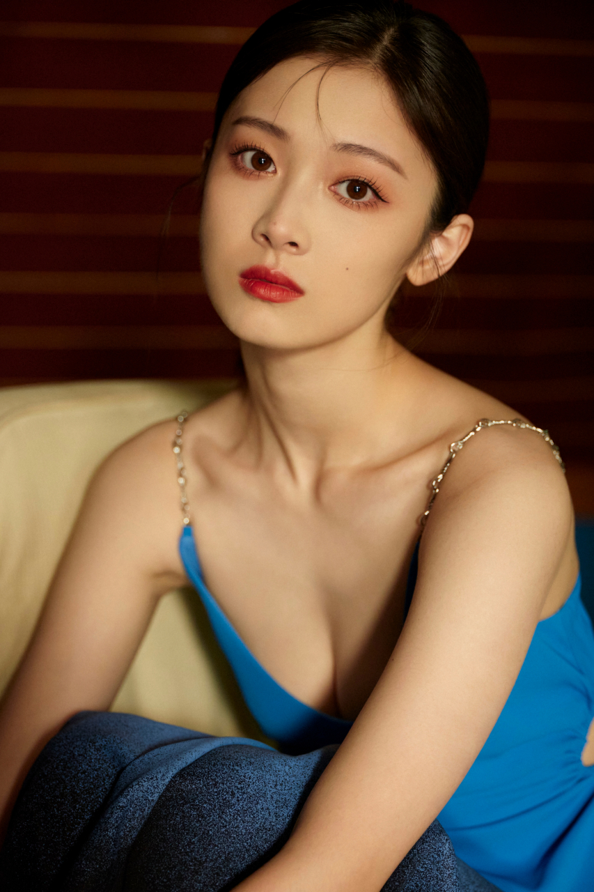 清秀气质美女,演员邵云(《星汉灿烂》中的太子妃)