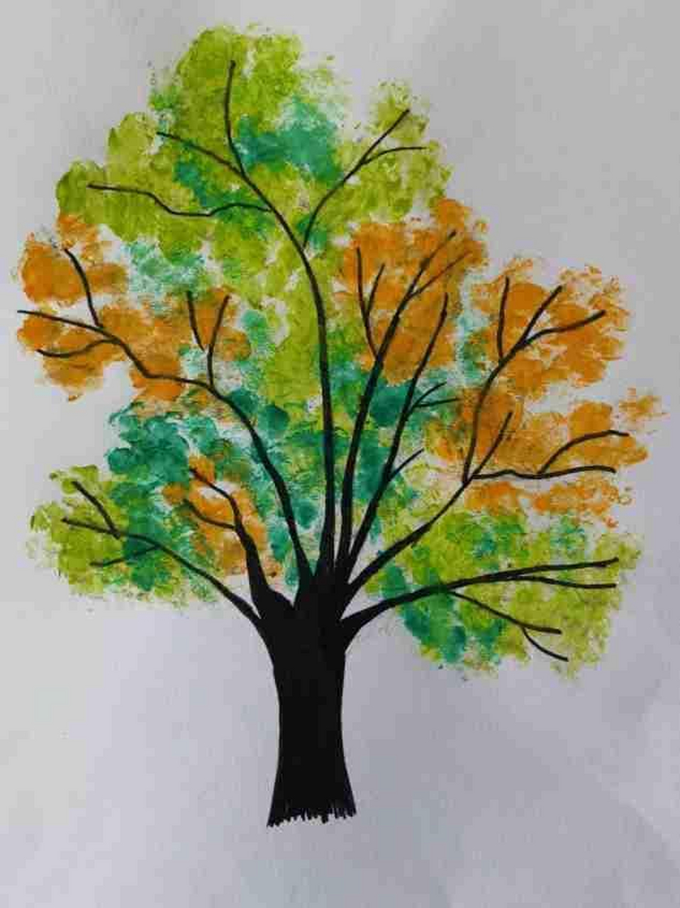辽宁省大连市西岗区日新学校:刘迦慧创意画《大树》