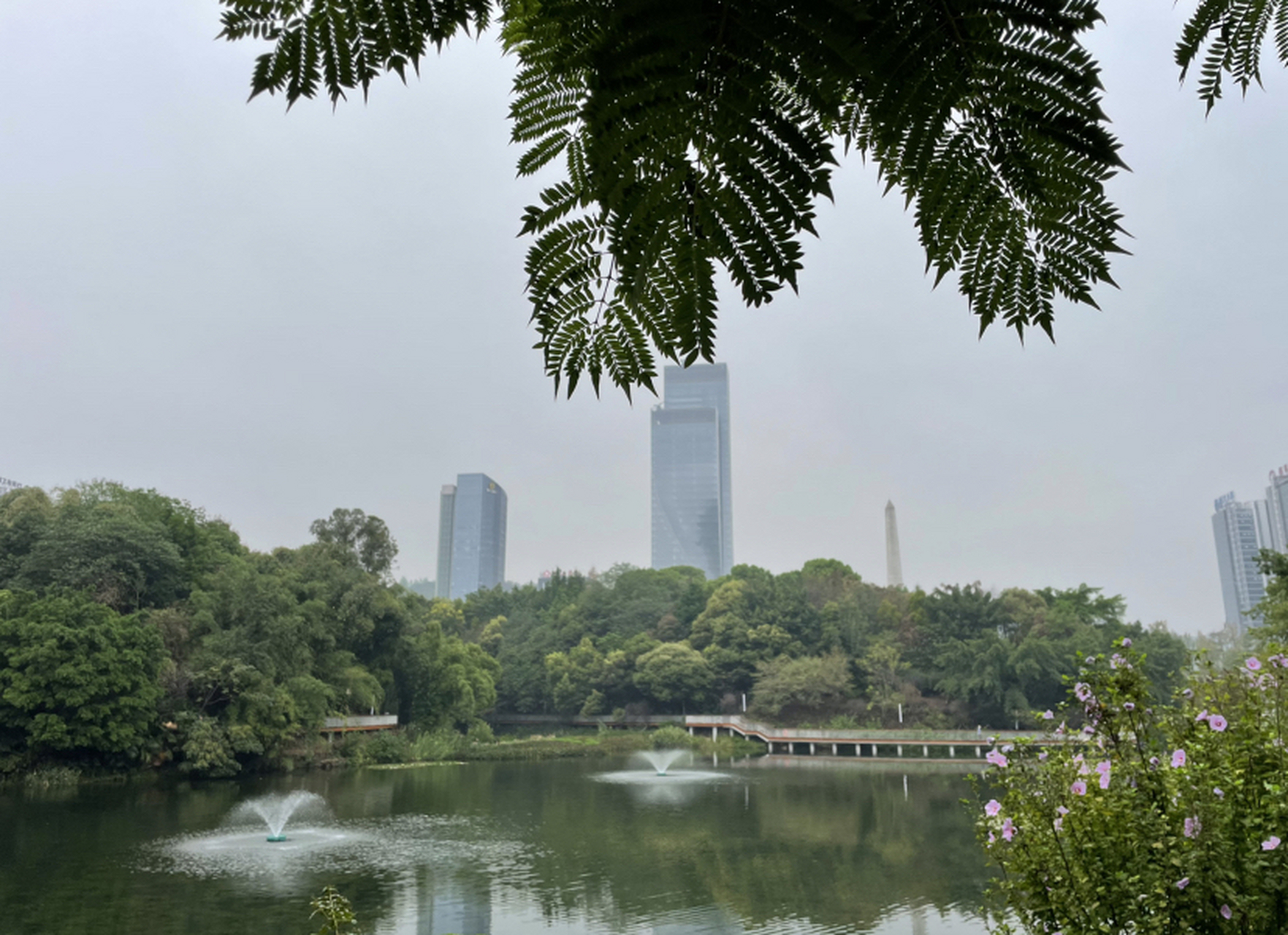 重庆百林公园位于重庆两江新区,是一个集休闲,娱乐,观光,文化为一体的