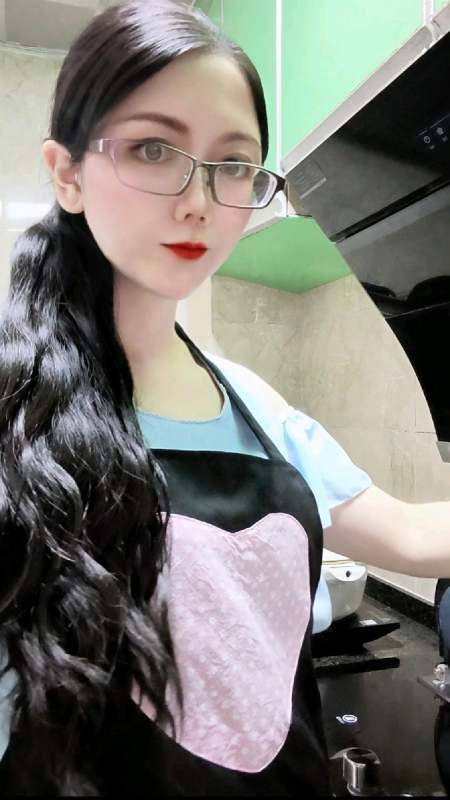 2022-09-144小薇姐的vlog日常6粉丝  关注这不比海贼王路飞的爸爸龙