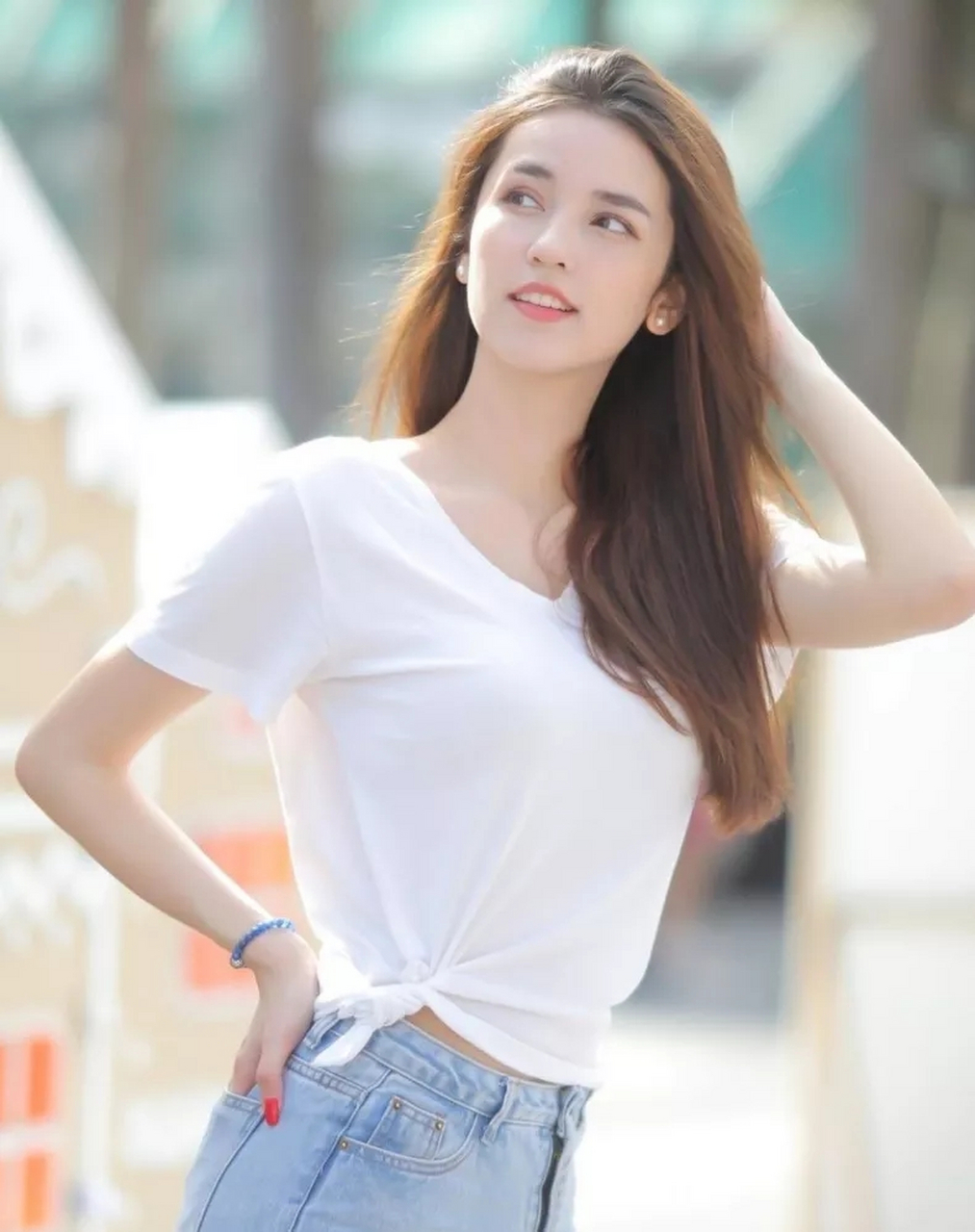 阿拉贝拉·西塔南·格雷戈里     身高1.