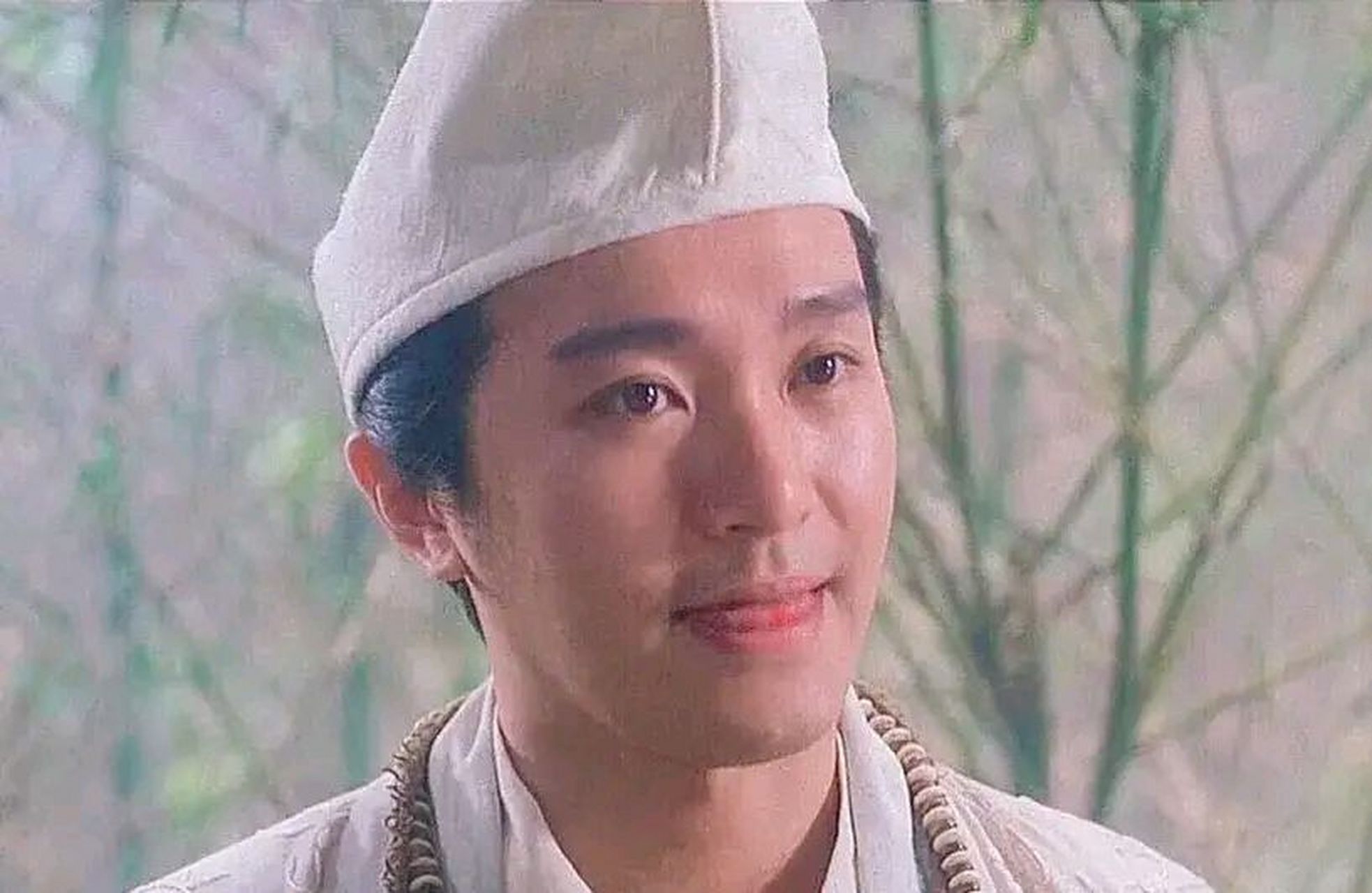 张曼玉和周星驰在出演《济公》的时候,都是颜值的巅峰,而且宣传活动中