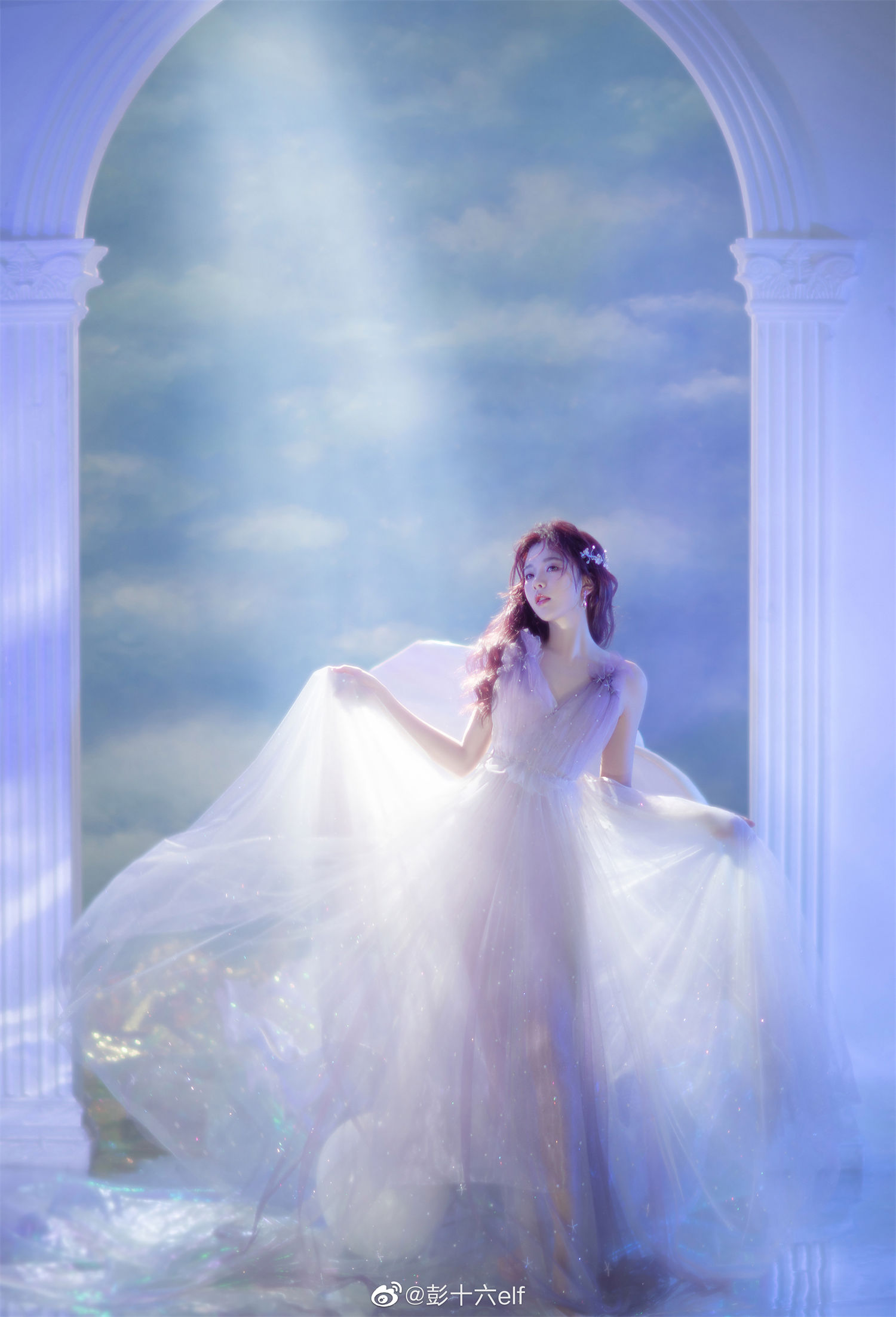 彭十六elf的个人资料简介，天空有云层如同我和你